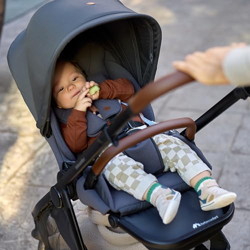 Bebeconfort Luvia Trio, Kinderwagen 3 in 1, 0–4 Jahre (0–22 kg), Baby Kinderwagen, Babyschale, Kinderwagenaufsatz, Smartes Faltsystem, Verstellbarer Schieber, Stoßdämpfung auf Rädern
