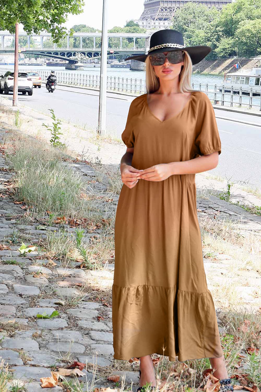 LUNA Lockeres Baumwollkleid in hellbraun