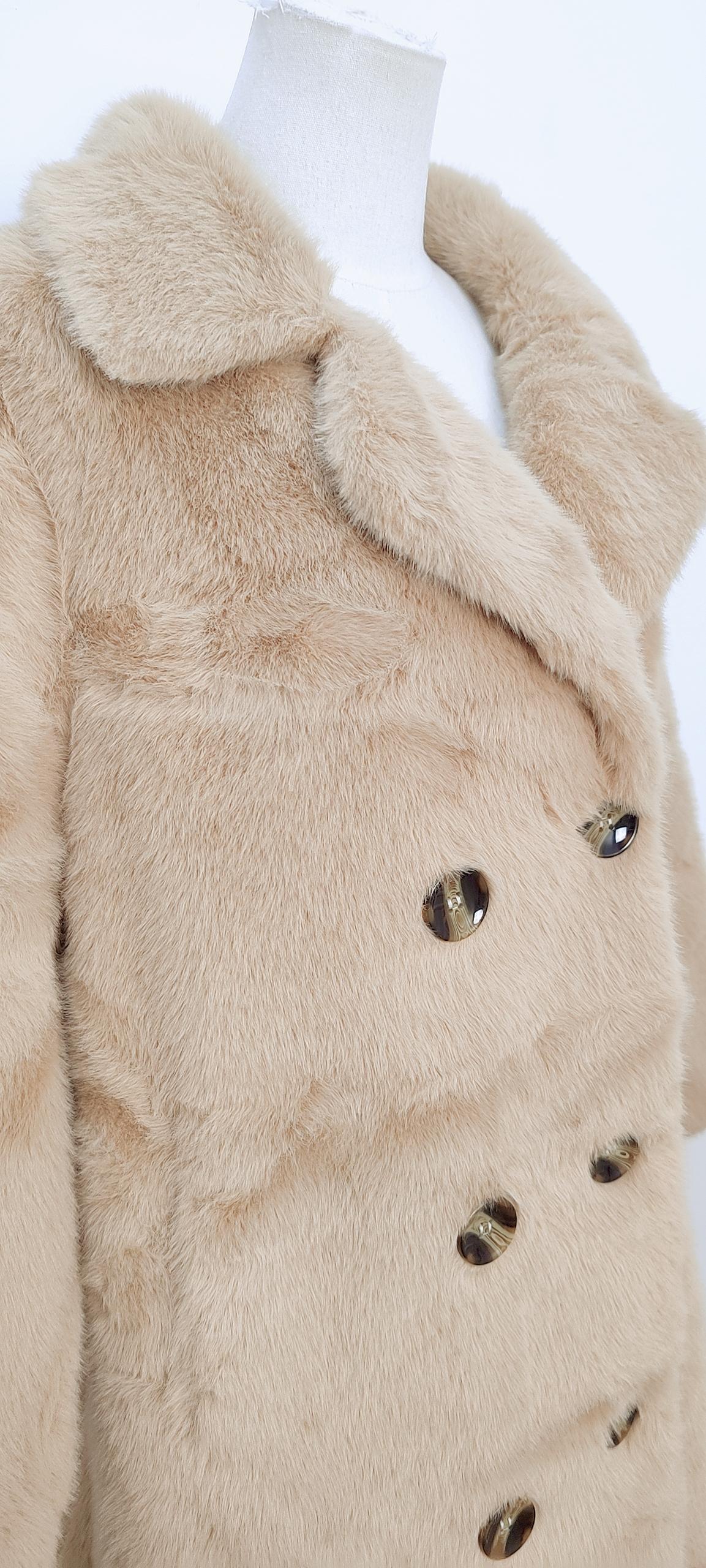 MIA Pelzmantel lang div.Farben