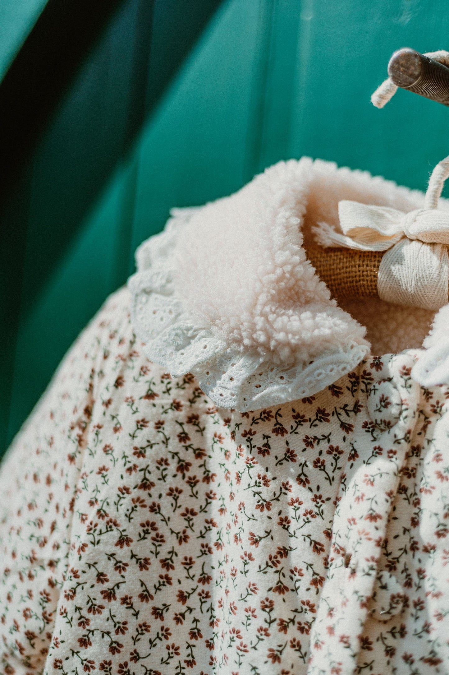 ZALINA Jacke mit Rüschen mit Blümchenmuster in creme - ALBAY