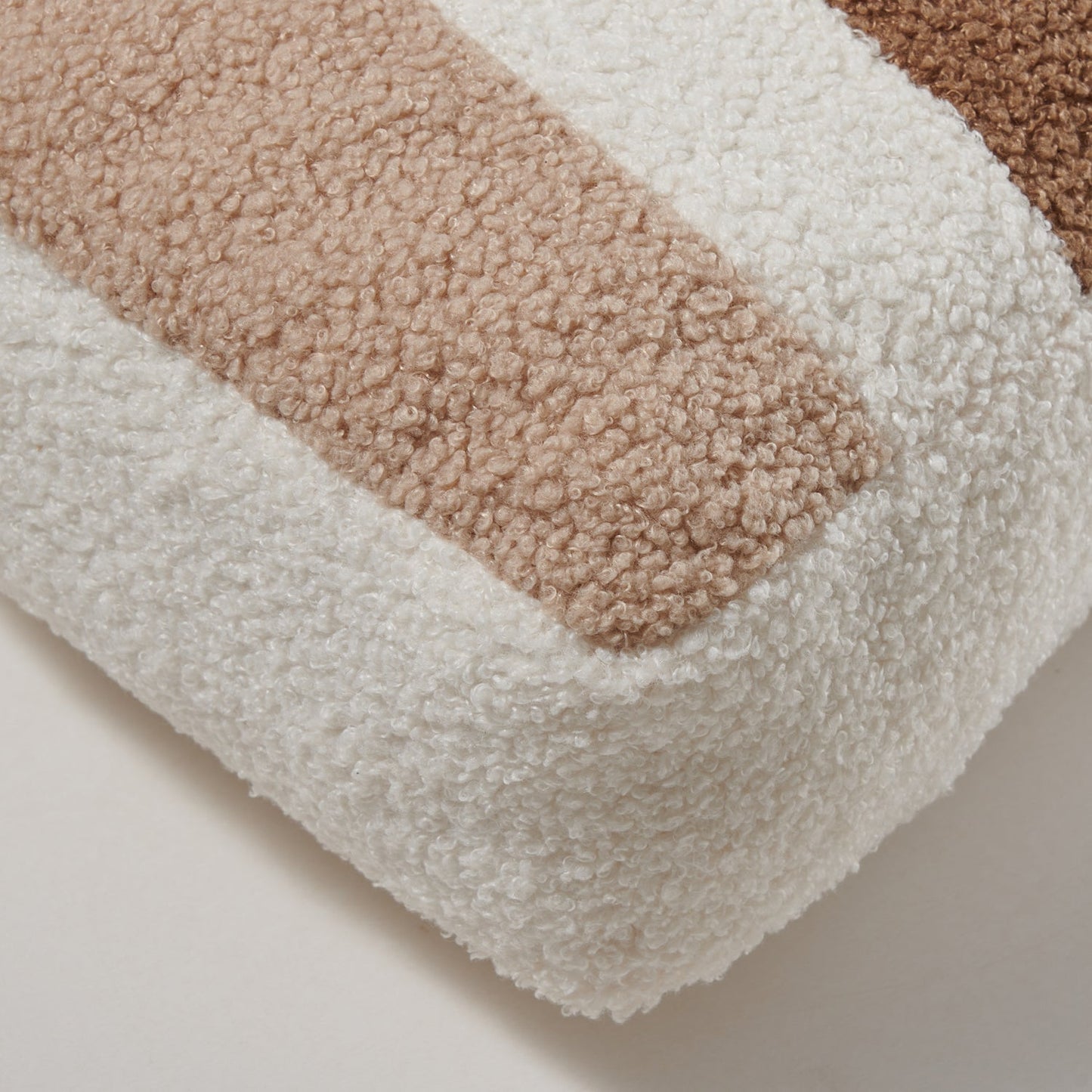 RAINBOW Kissen in camel beige - ALBAY