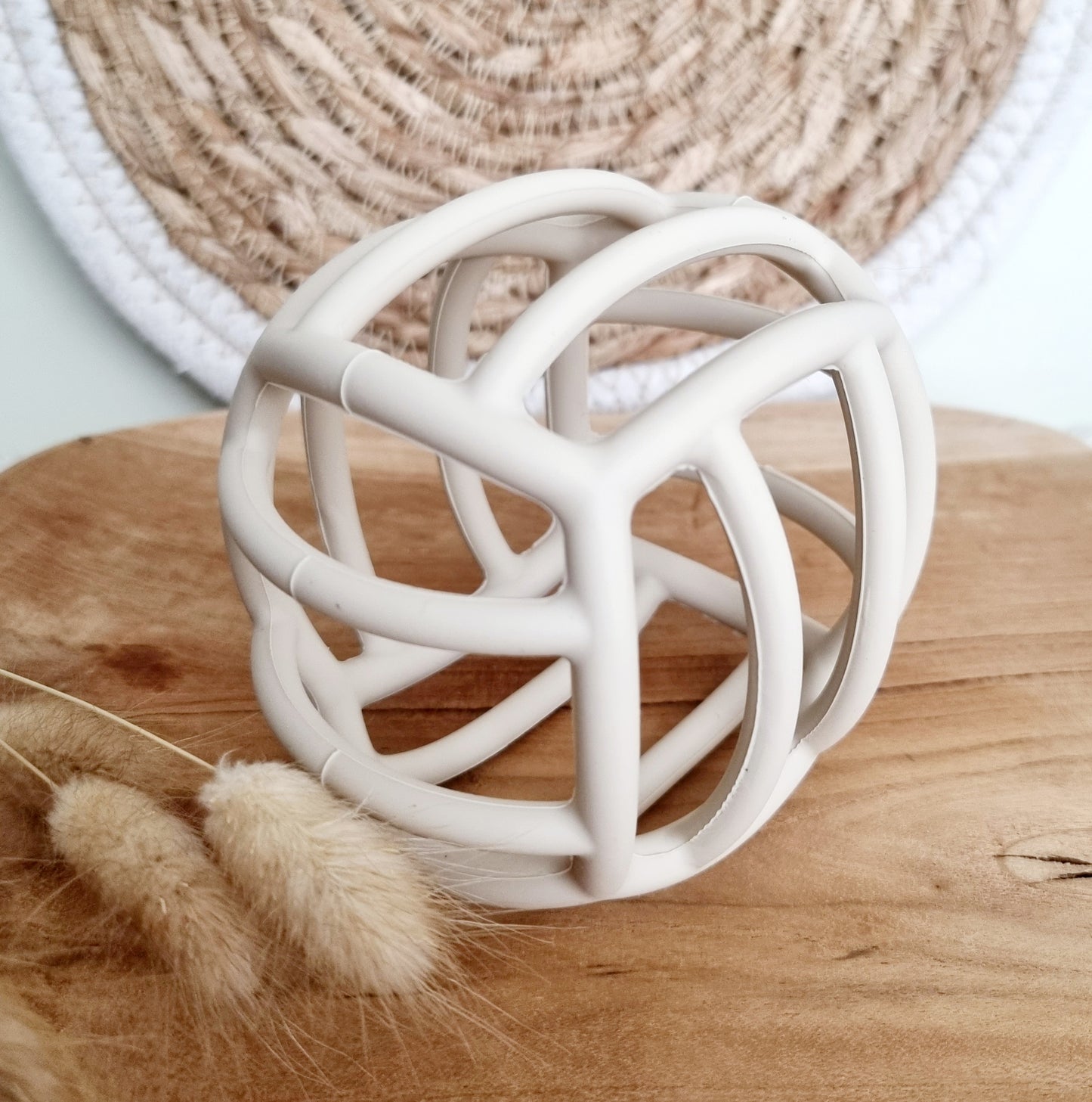 BALLA Flexibler Motorikball in beige