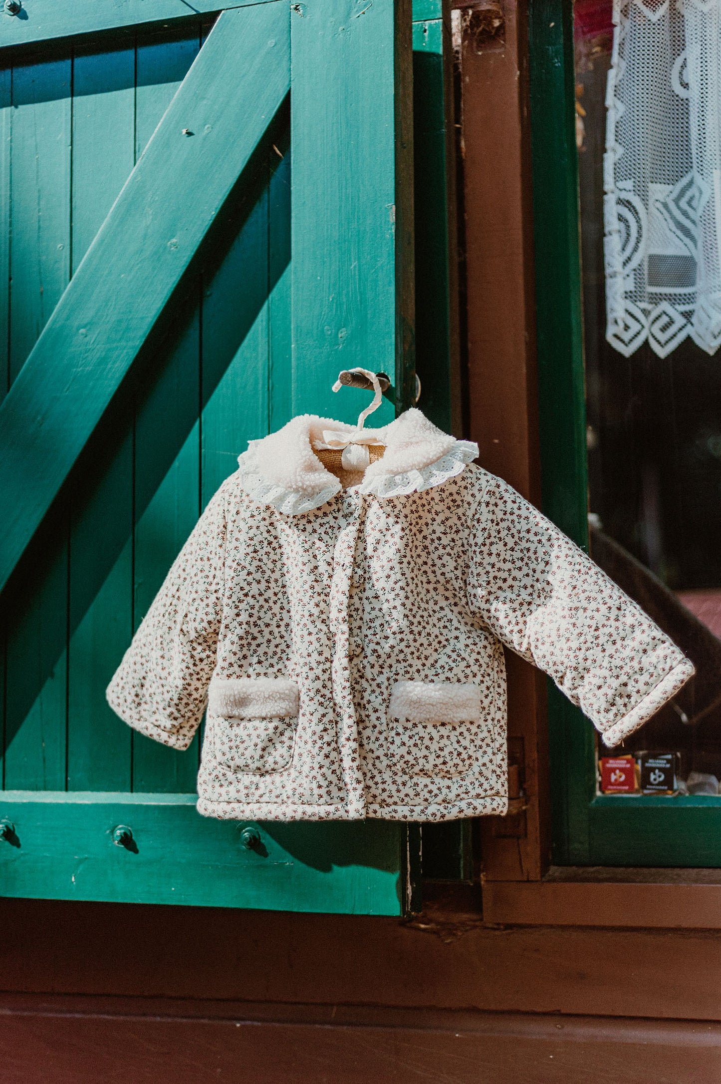 ZALINA Jacke mit Rüschen mit Blümchenmuster in creme - ALBAY