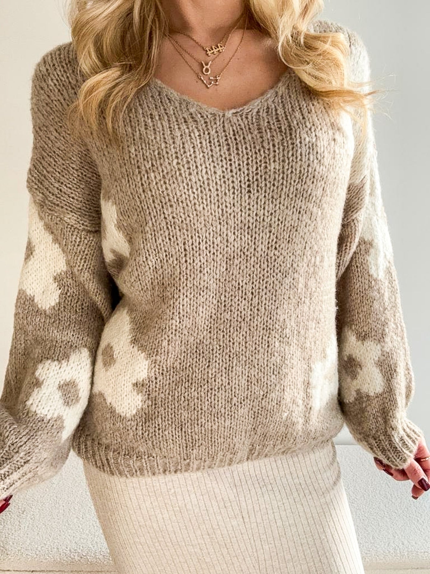 FLOWERA Pullover in beige