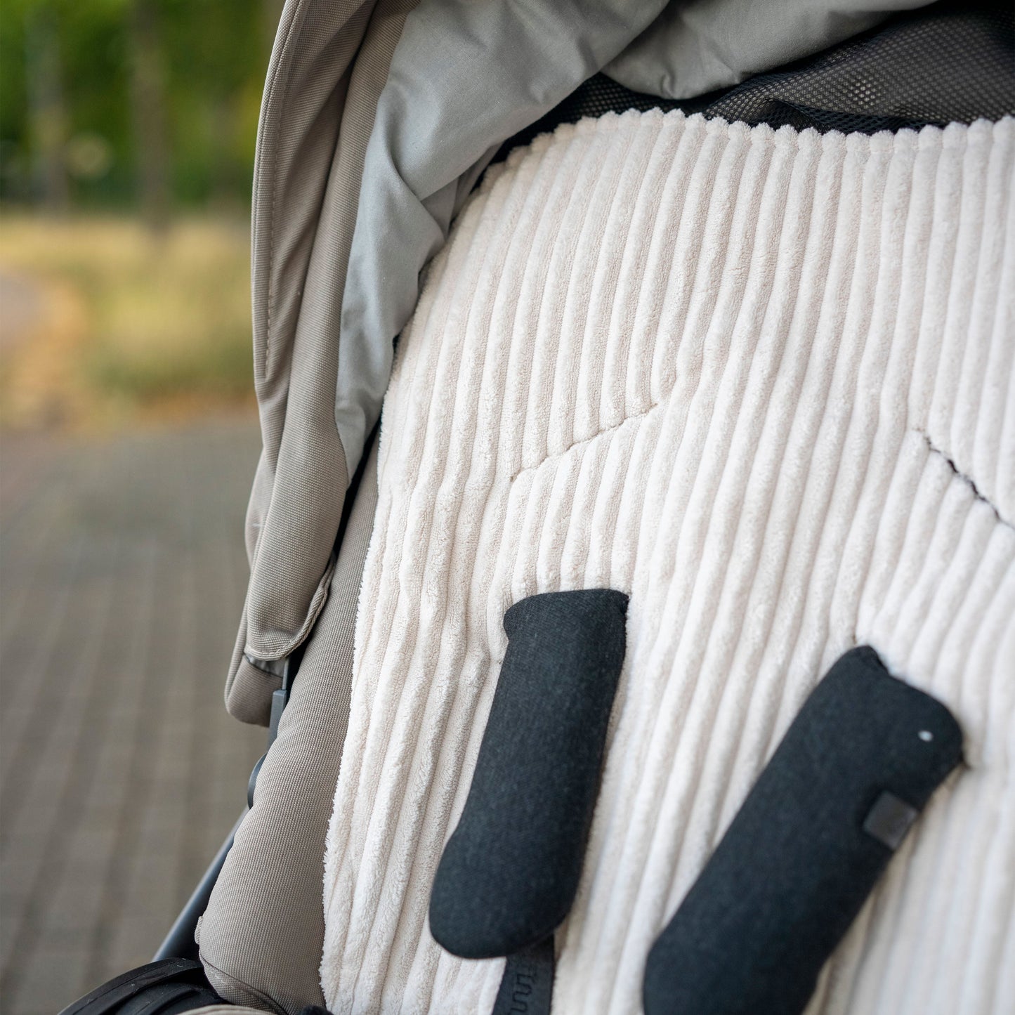 Sitzauflage Cord für den Kinderwagen Cord -universell passend