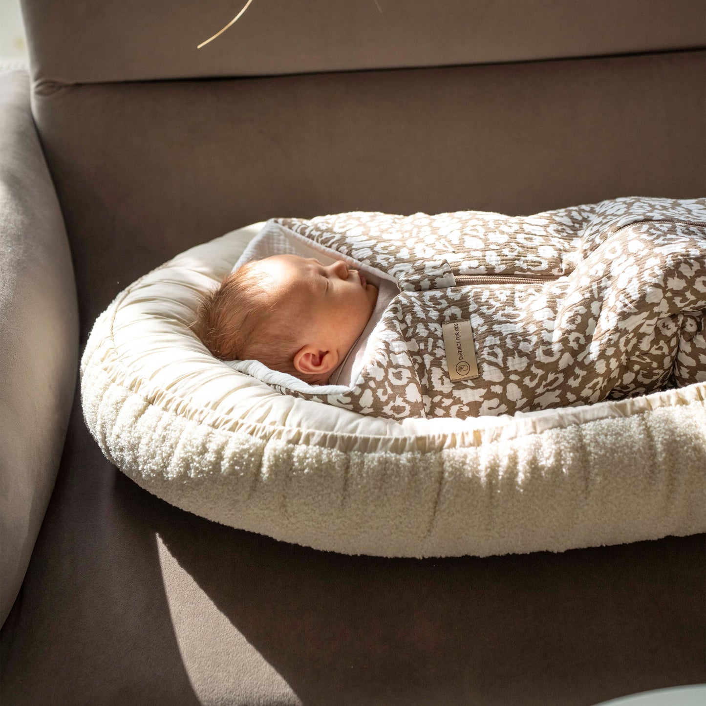 Pucksack Musselin Leopard mitwachsend - Ganzjahres Babyschlafsack