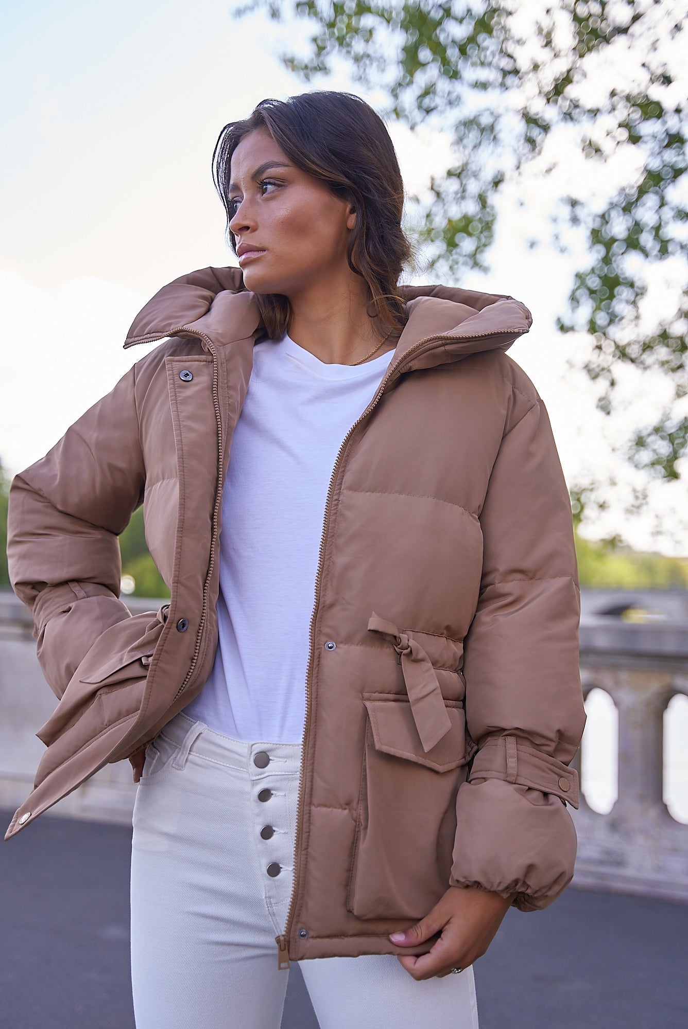 LEA kurze Oversize-Parka Jacke mit Kapuze in kamel