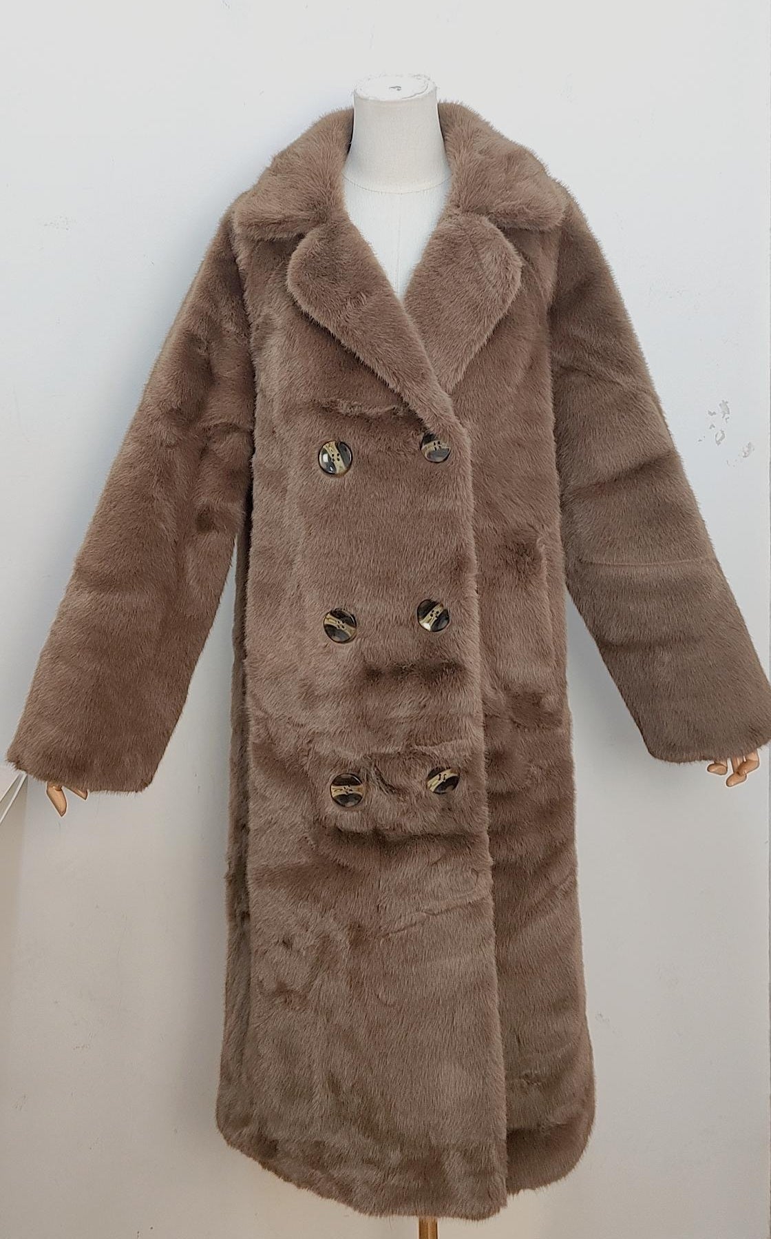 MIA Pelzmantel lang div.Farben