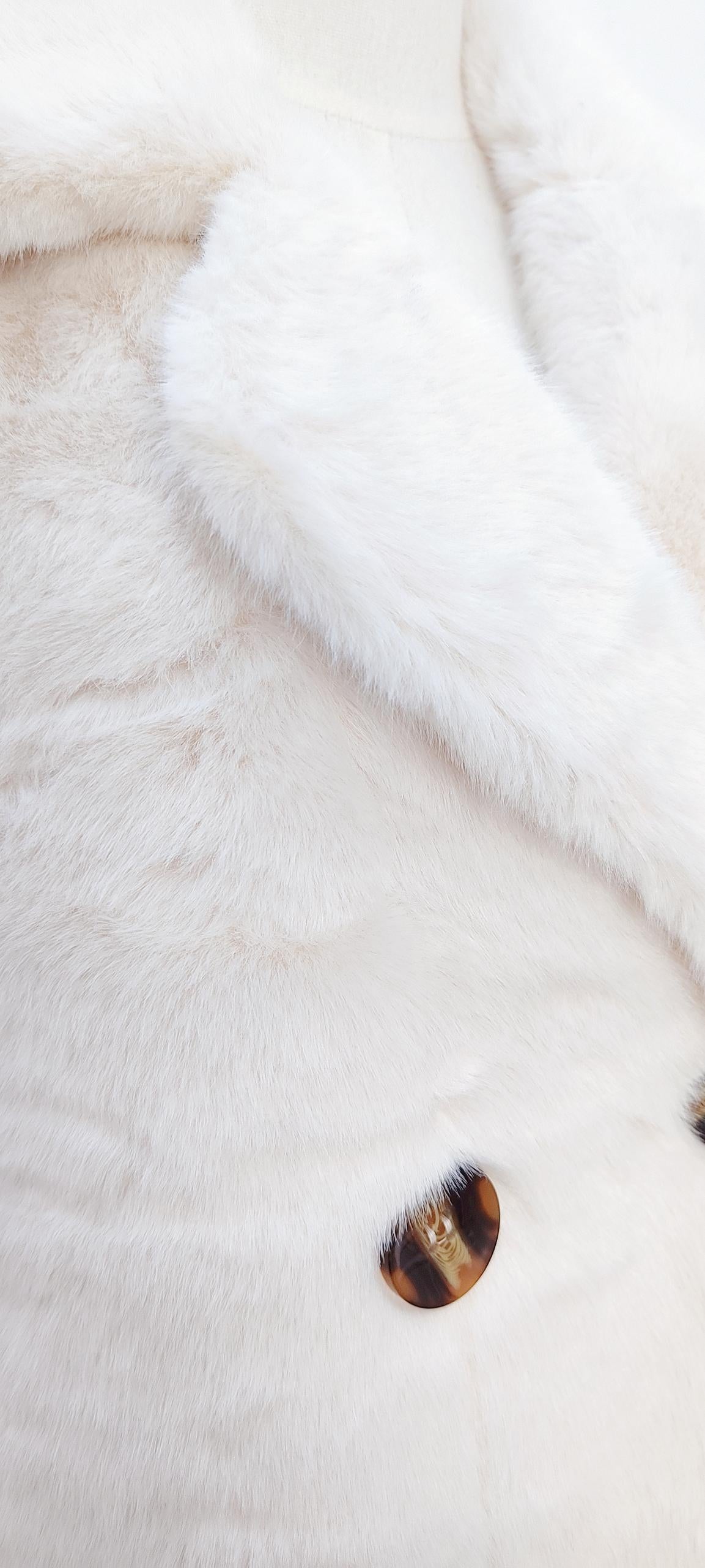 MIA Pelzmantel lang div.Farben